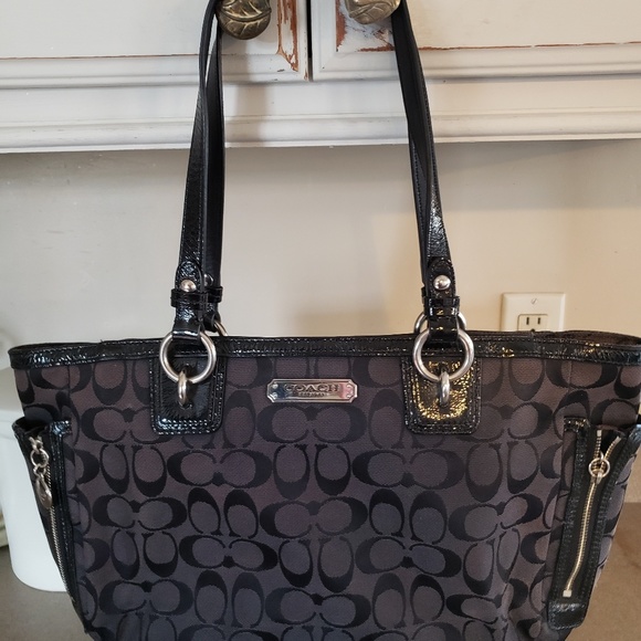 Coach Tote/purse - Picture 1 of 4